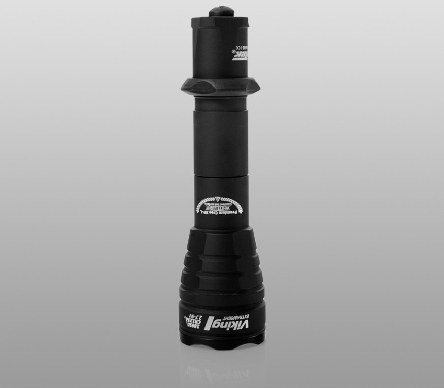 Тактический фонарь Armytek Viking
