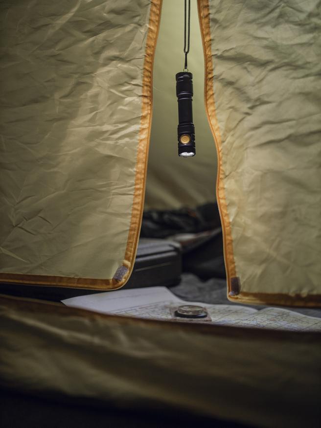 Armytek Partner C2 Magnet USB (теплый свет)